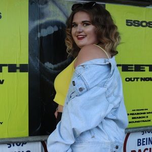 Meet your Posher, Kelsey